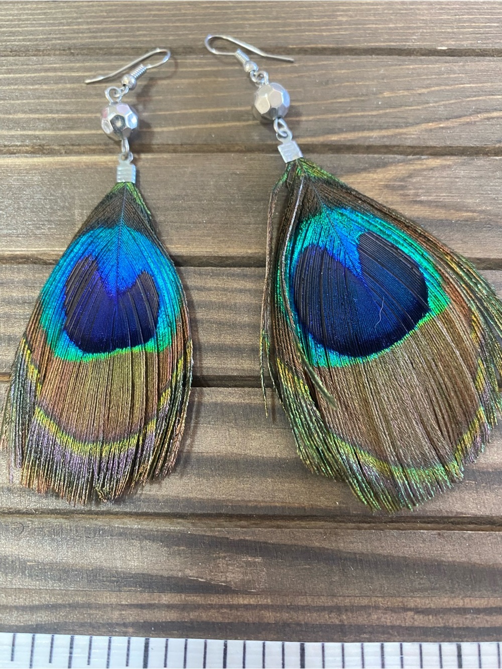 Boho Peacock Feather Drop Dangle Earrings Iridescent Blue & Green Accent